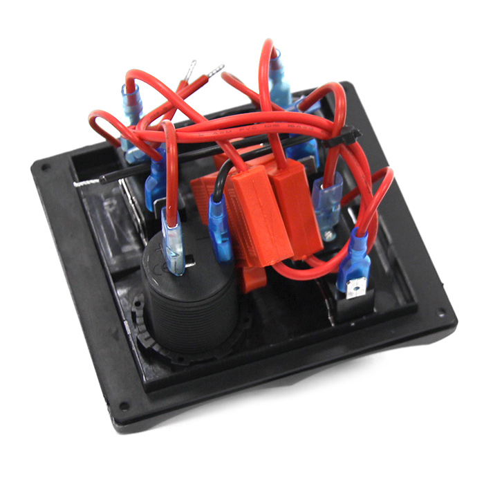 Панель переключателей 3шт с гнездом прикуривателя NEKEKE Панель переключателей 3шт с гнездом прикуривателя NEKEKE